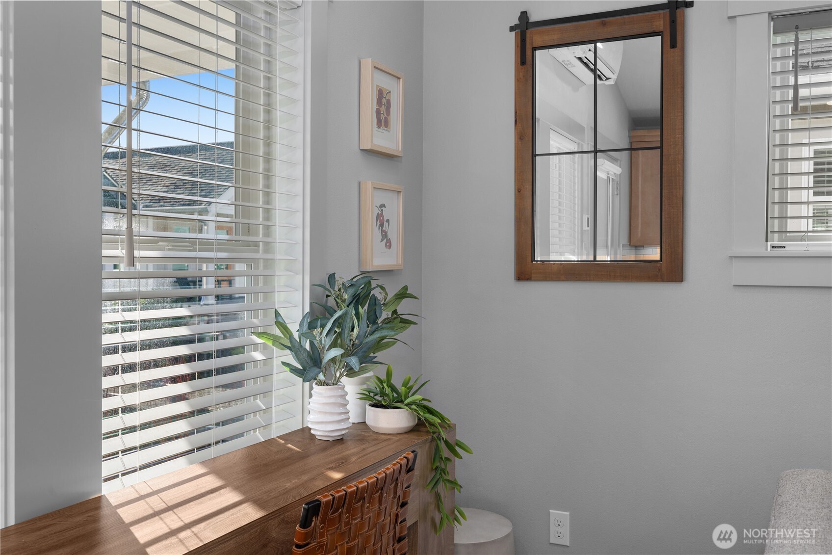 40 Bungalow Loop
