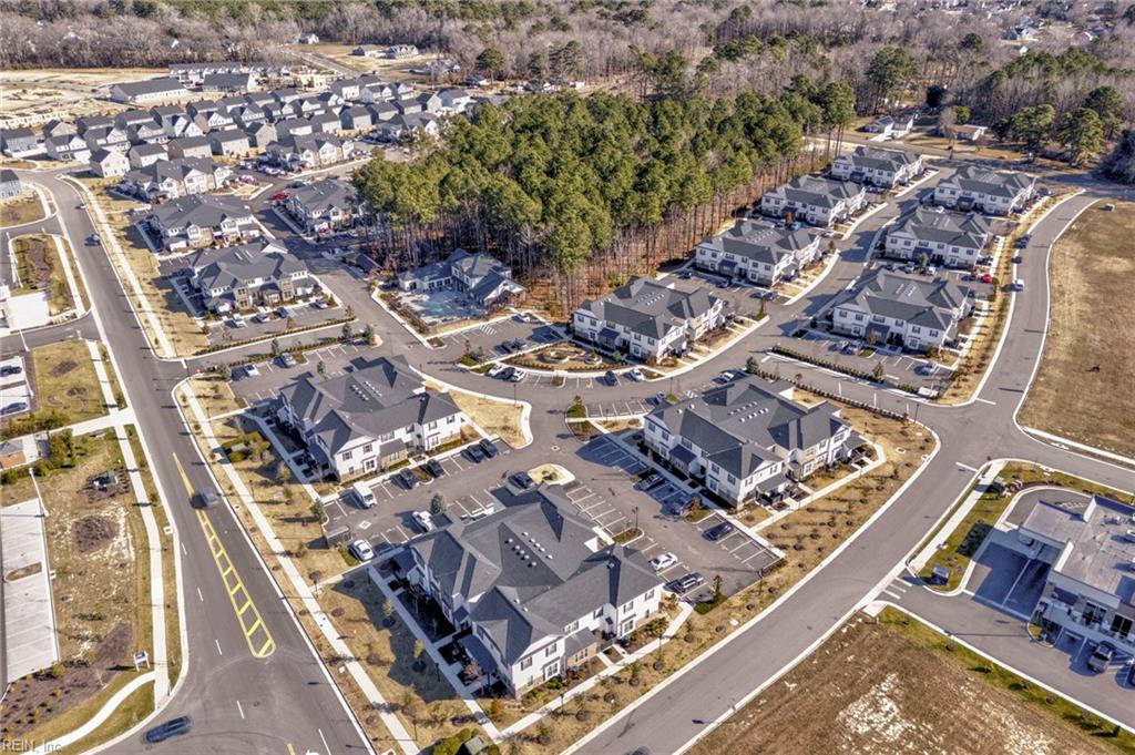 1002 Kathy Ann Way W