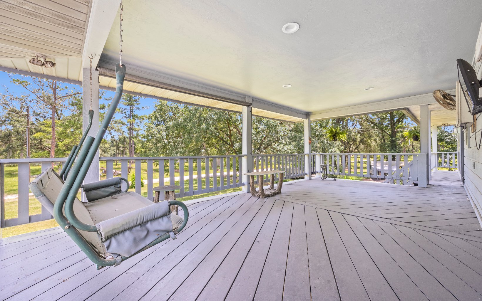 838 NW Banta Acres Rd