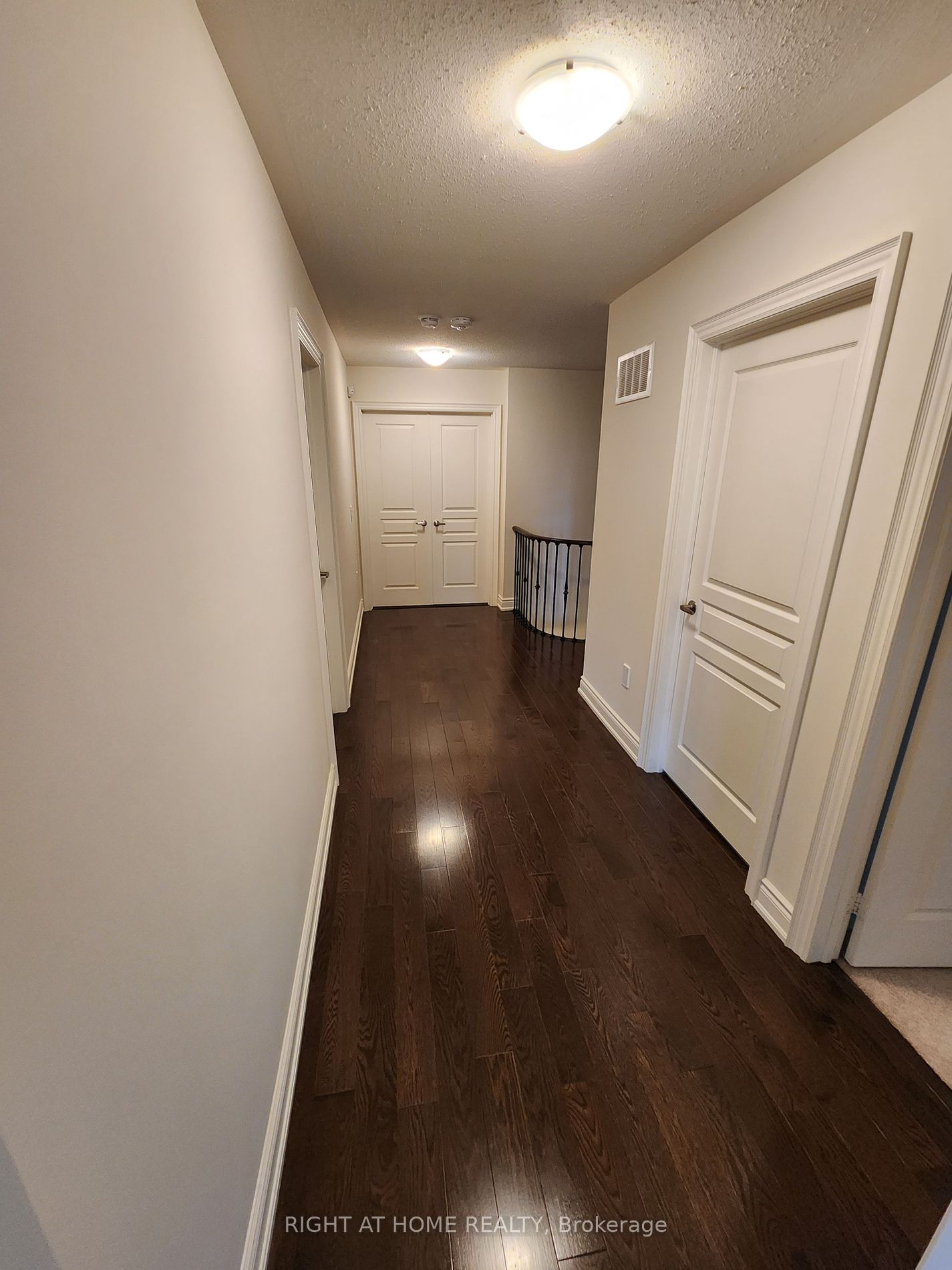 252 Belmore Crt