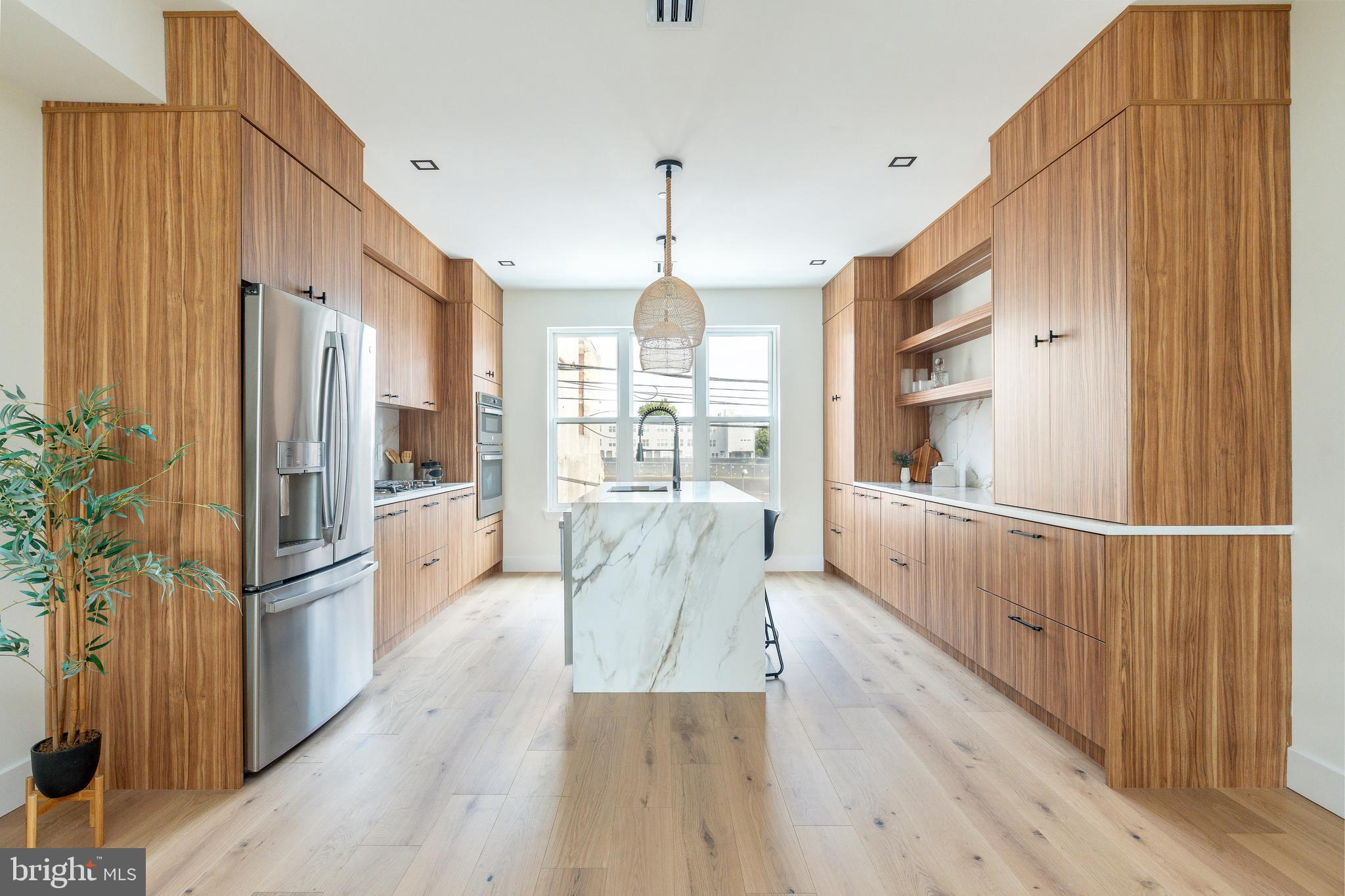 518 Cecil B. Moore Avenue