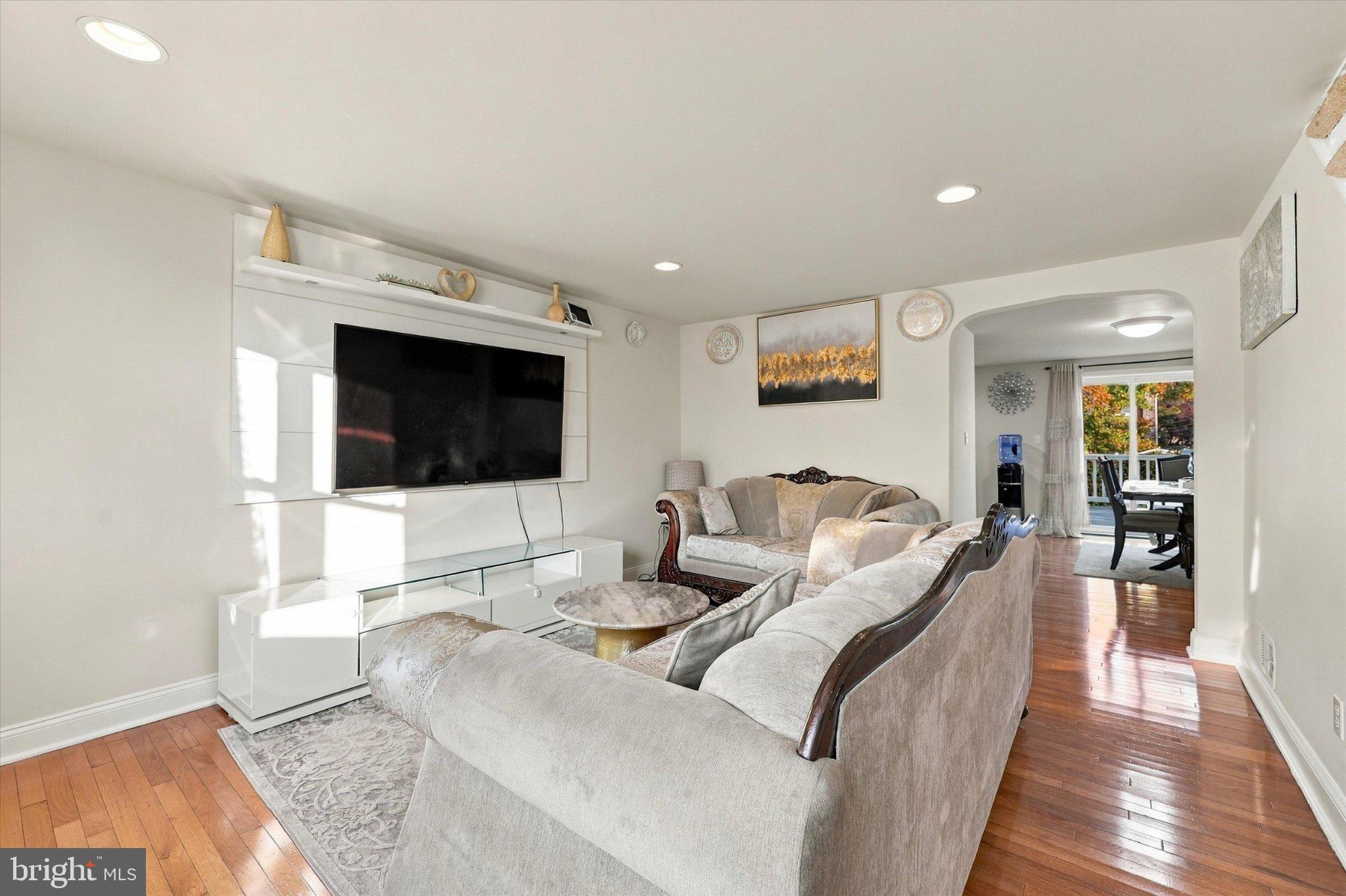 Nestled in the charming Westbrook Park neighborhood, this delightful 3-bedroom, 1.5-bathroom townhouse offers a perfect blend of comfort and modern convenience. This home has been lovingly maintained and is in excellent condition, showcasing a timeless AirLite architectural style with a classic brick exterior. Step inside to discover a warm and inviting atmosphere, enhanced by a thoughtful layout that maximizes space and functionality. The fully finished basement provides additional living space, perfect for a cozy family room, home office, play area or turned into an in-law suite or your college kid apt. With over 1,152 square feet of living space, this home is designed to accommodate your lifestyle needs. The heart of the home is undoubtedly the kitchen, equipped with stainless steel appliances that make cooking a joy. The built-in microwave and gas oven/range ensure that meal preparation is both efficient and enjoyable. The dishwasher makes cleanup a breeze, allowing you to spend more time with loved ones and less time on chores. An extra stand up freezer adds convenience for those who love to entertain or need extra storage for groceries. The inviting living spaces are complemented by a  warm wood flooring, creating a cozy ambiance throughout. Natural light pours in, enhancing the welcoming feel of each room. The three bedrooms provide ample space for relaxation, while the well-appointed bathrooms offer both style and functionality. Step outside to your private deck, a perfect spot for morning coffee or evening gatherings. The low-maintenance yard allows you to enjoy outdoor living without the hassle, making it easy to unwind after a long day. Parking is a breeze with options for driveway, off-street, and on-street parking, ensuring that you and your guests always have a place to park. This home is not just a place to live; it's a sanctuary where memories are made. With its blend of classic charm and modern amenities, it's ready to welcome you home. Don't miss the opportunity to make this lovely townhouse your own!