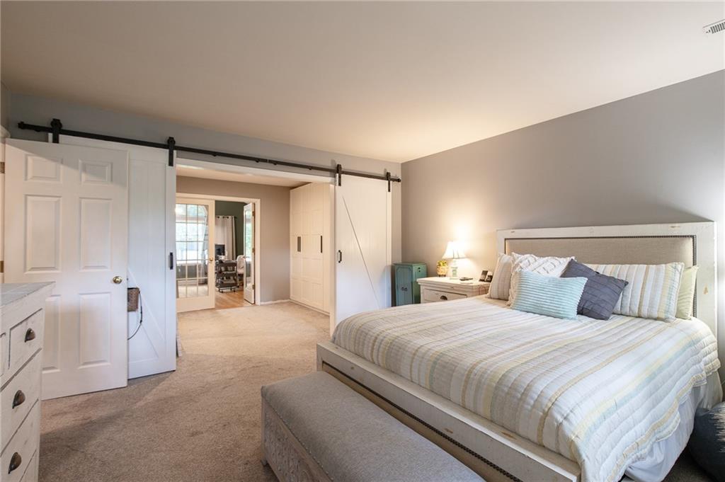 3743 NE Woodland Court