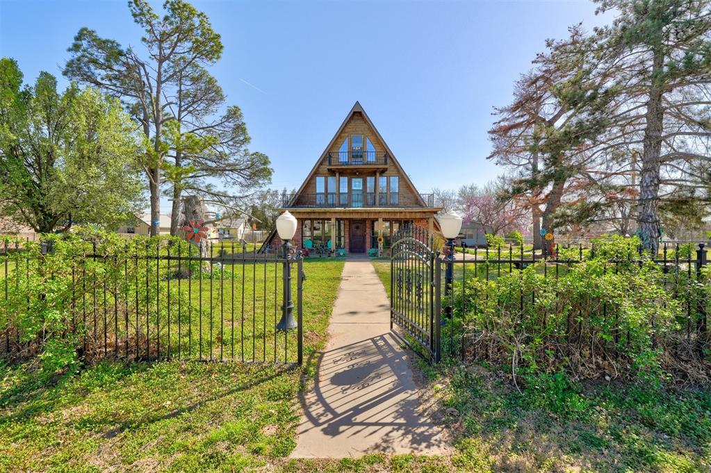 308 W Harper