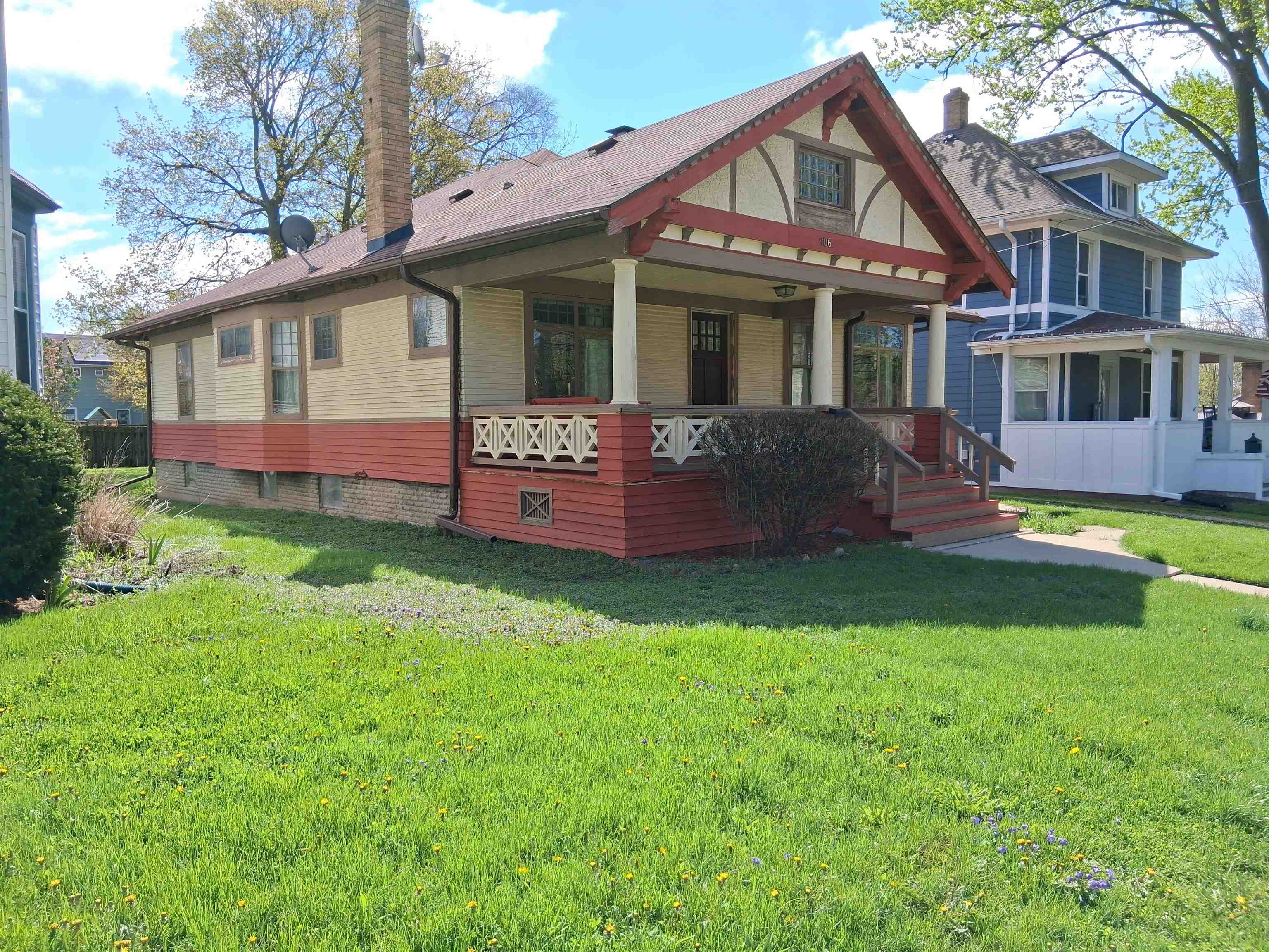 906 Somonauk Street