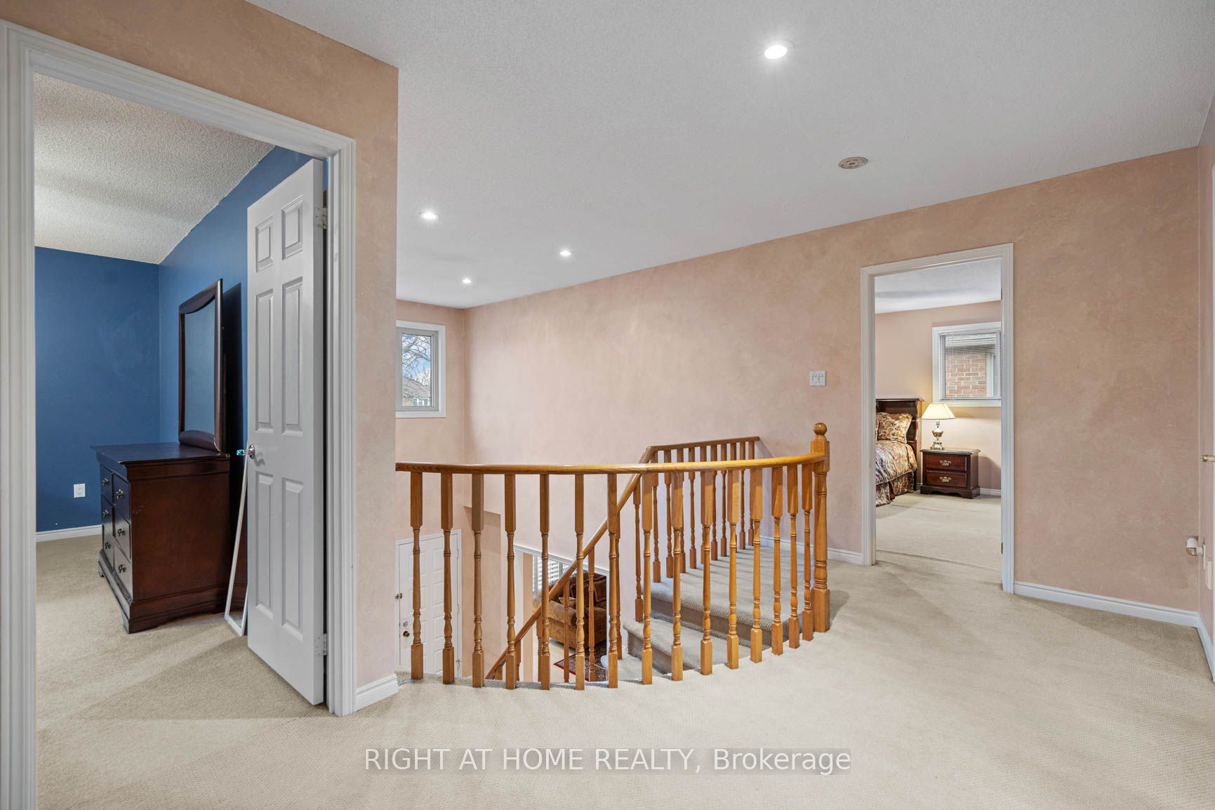 56 Crystal Dr