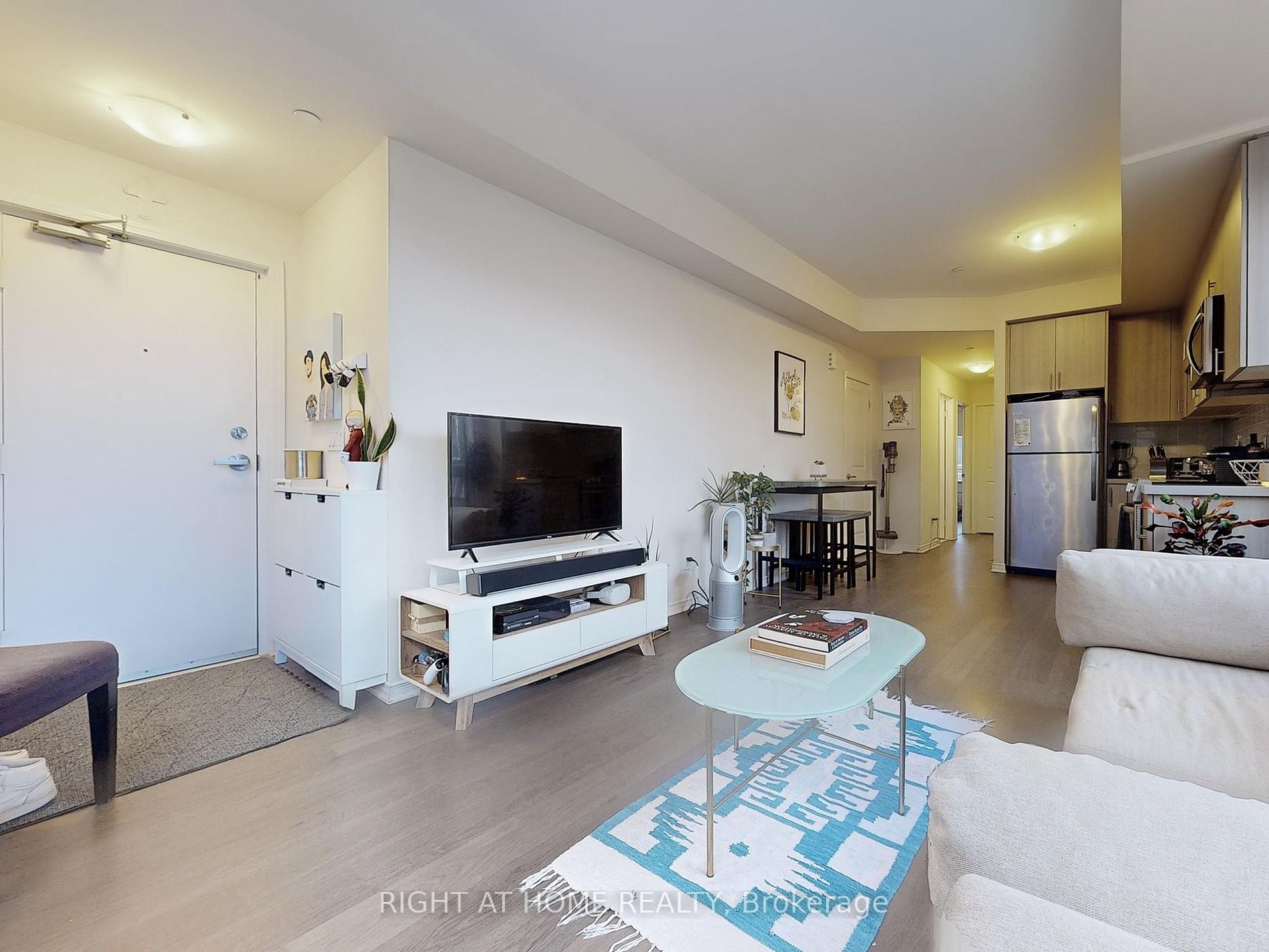 1100 Briar Hill Ave 201