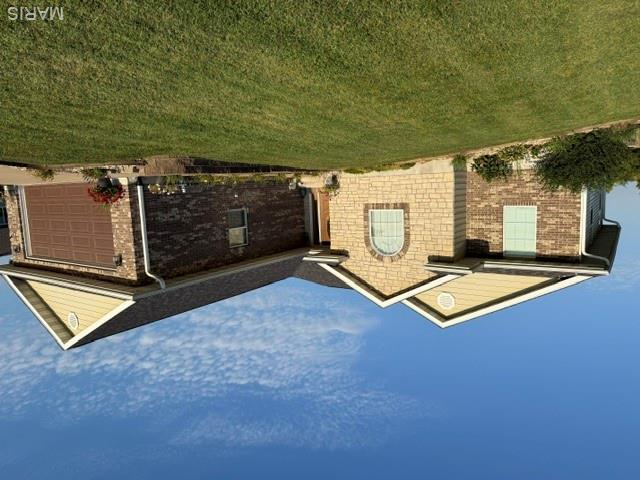 5752 Clear Creek
