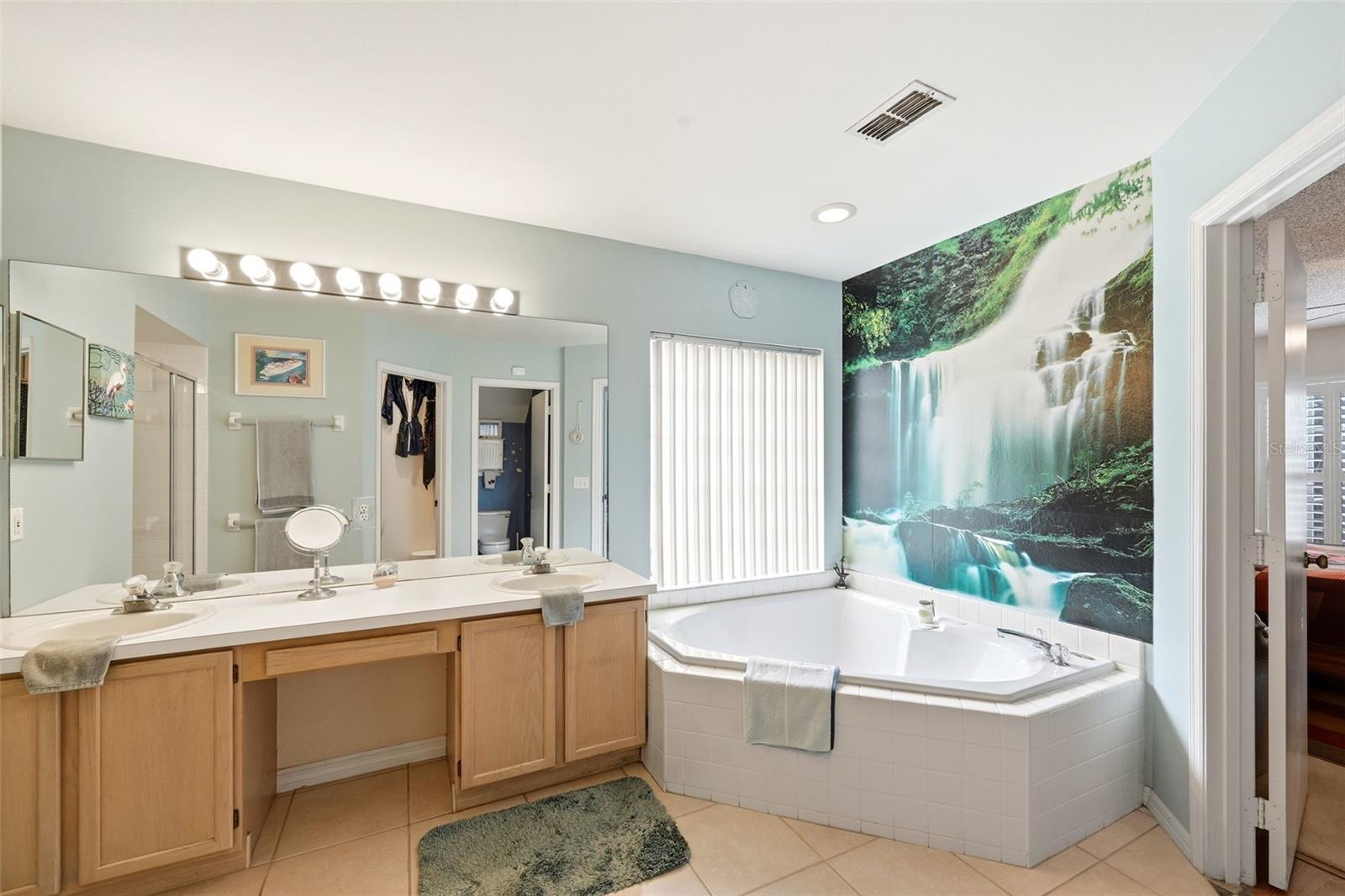 8412 Fort Thomas Way