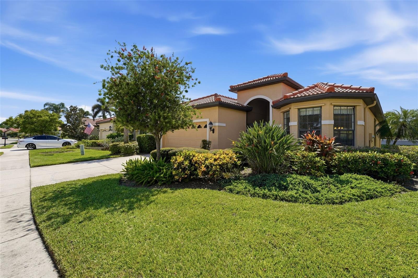 8155 Stirling Falls Circle