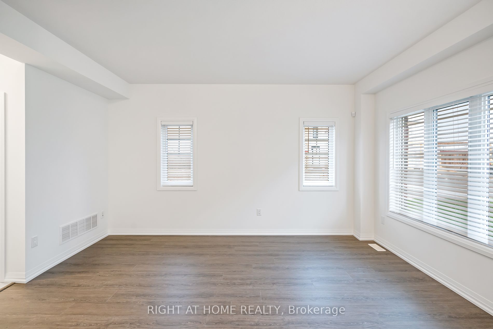 66 Alicia Cres