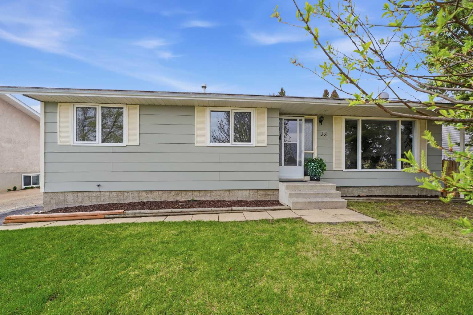 Welcome to this FRESHLY PAINTED bright and inviting 5-bedroom bungalow in the highly sought-after Anders neighbourhood. Offering 1,187 sq ft of well-designed living space, this home sits on a large, mature lot directly across from St. Elizabeth Seton School and Park making it an ideal location for families. The main floor features an open and airy layout with excellent natural light throughout. New counters, sink and amazing faucet. The lower level provides additional living space with two more bedrooms and generous storage options. Enjoy the west-facing front yard, perfect for evening sun, along with a detached double garage and ample room for outdoor activities or future landscaping ideas. A fantastic opportunity to own in one of Red Deer’s most established communities.