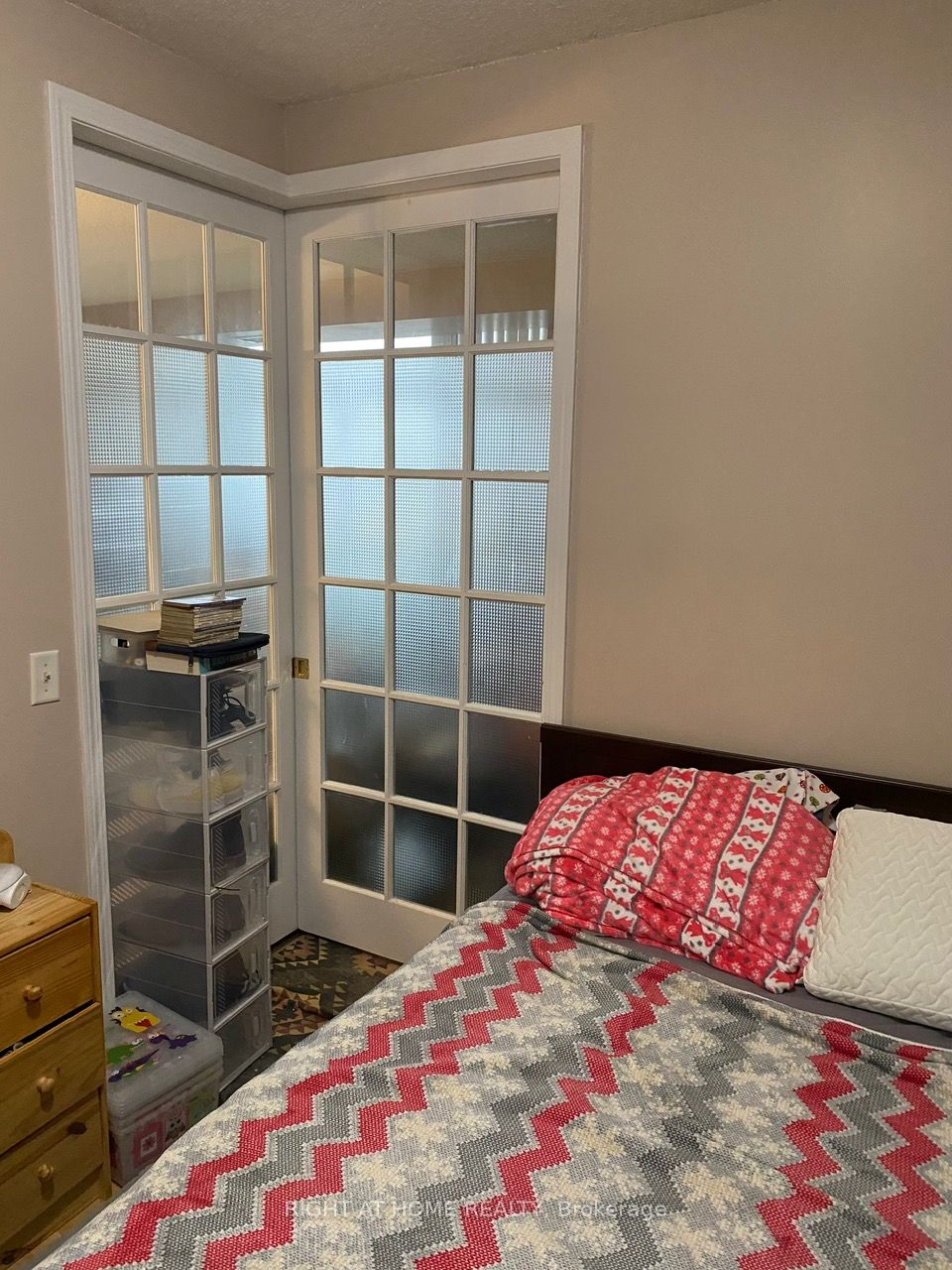 200 E Burnhamthorpe Rd 1504