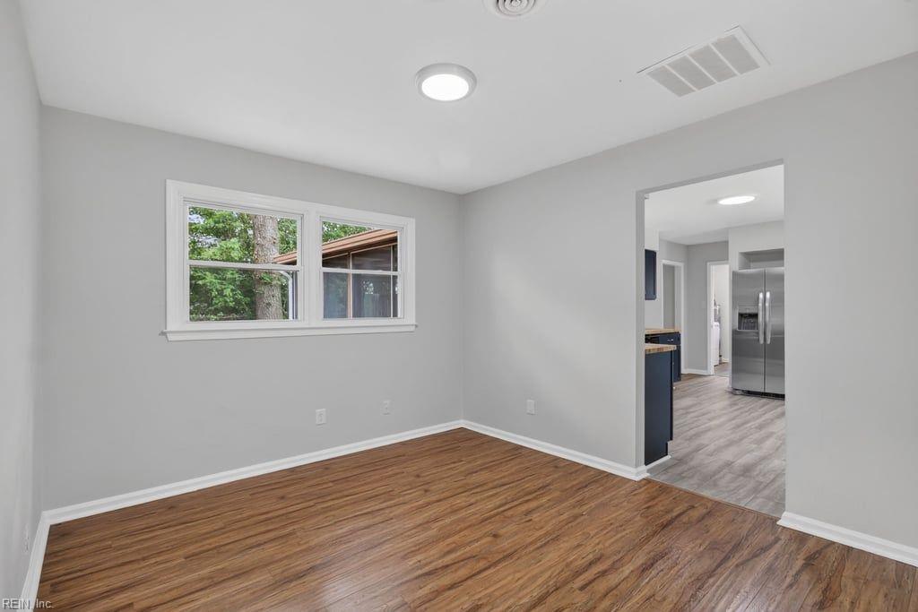 5309 Leesburg Drive