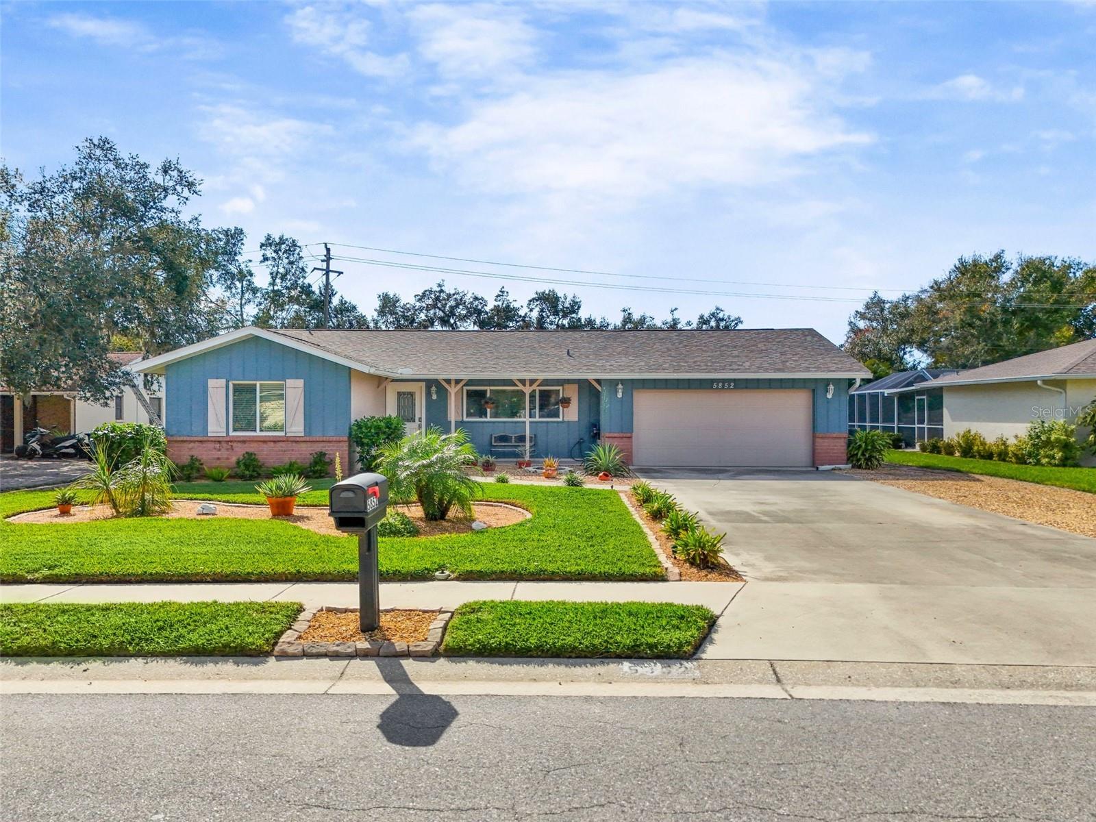 5852 Whistlewood Circle