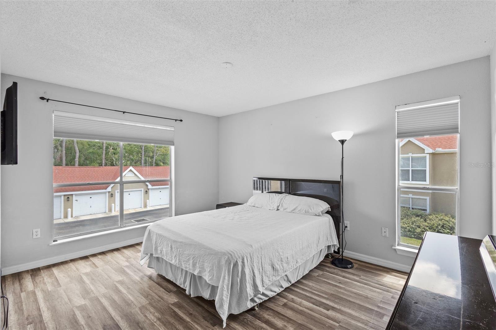 9481 Highland Oak Drive 305