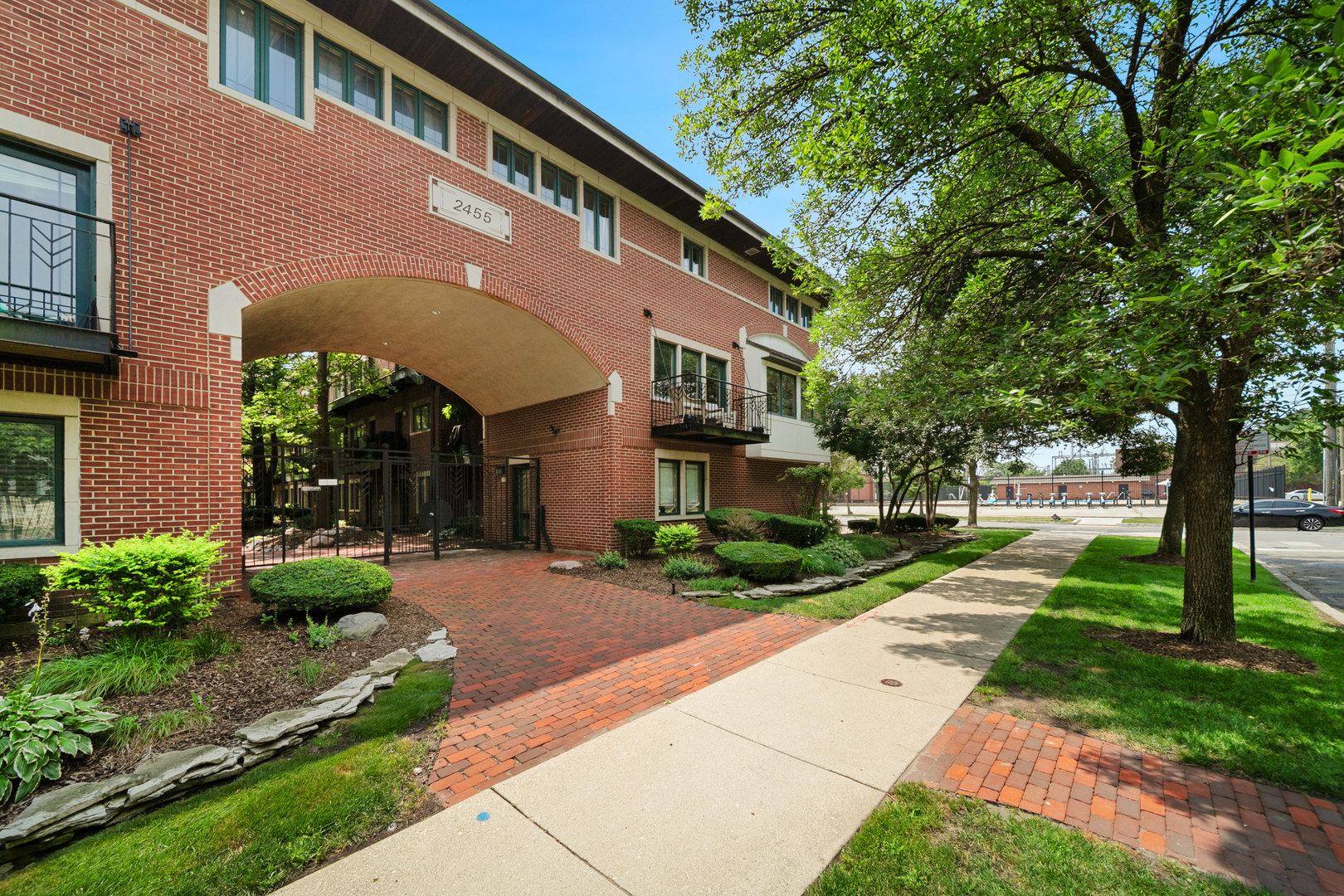 Wow!! Must see inside this stunning four-story town home in great condition. Offering approximately 3,500 SQ FT, the largest town home in the complex.  Great opportunity to own this town home.  The home features an elegant custom chef's kitchen with 42-inch cherry cabinetry, granite countertops, a large island and stainless steel appliances. The third level boasts an expansive primary suite designed to impress, featuring his-and-hers walk-in closets, a Jacuzzi tub, separate shower and double vanities. The spacious home offers 4 bedrooms, 3.5 bathrooms, a penthouse office, and a spectacular rooftop deck with panoramic skyline views from every east-facing window. Additional features include an attached two-car garage and hardwood flooring throughout. Located in a private, gated community, you can't get a better location! Close to IL. Medical District and fast and easy access to downtown via CTA, Grand and Chicago bus lines, or the Metra (only one stop to Union Station), 8 minutes to United Center, Fulton Market, Wicker Park and Bucktown. Beautiful parks and playgrounds, excellent restaurants, coffee shops, and Mariano's, all just steps away! Close to everything that Smith Park and Ukrainian Village have to offer. Too many enhancements to list, must see to appreciate!