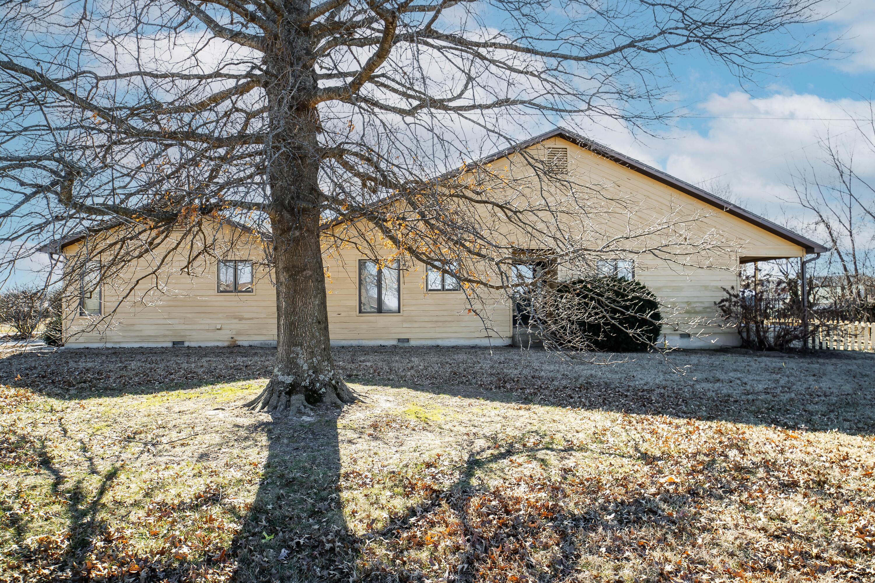 935 Banning Street