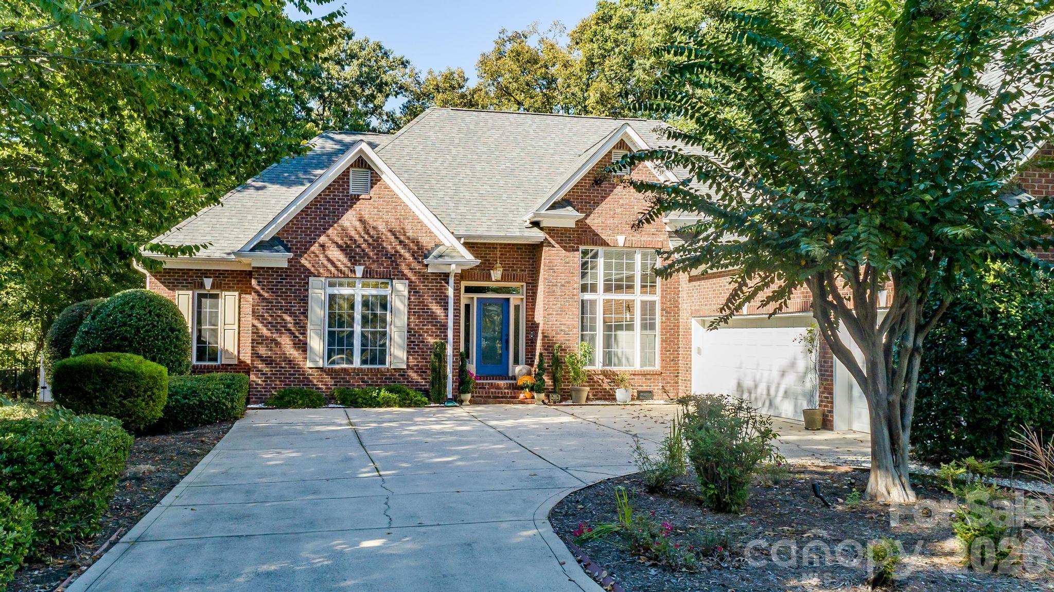 7843 Nine Iron Court