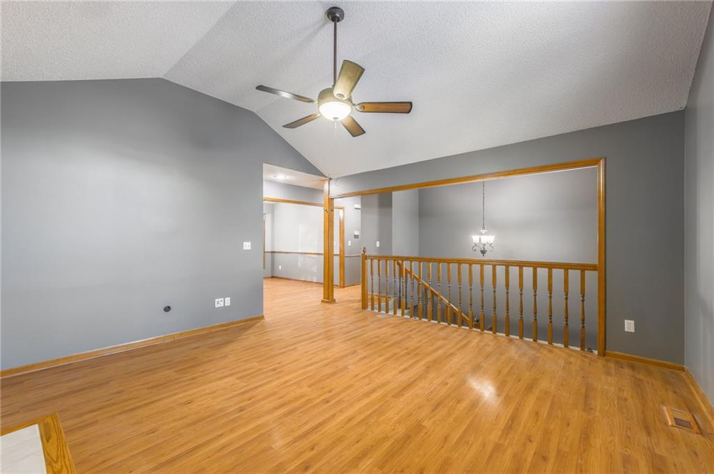 4122 N Campbell Avenue