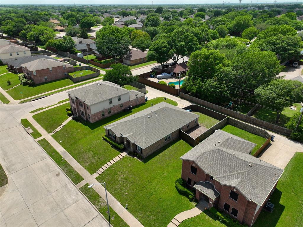 1117 Beeblossom Drive