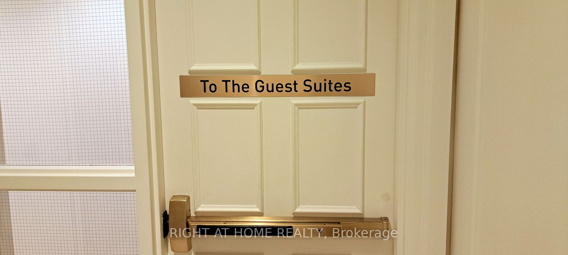 5229 W Dundas St 408