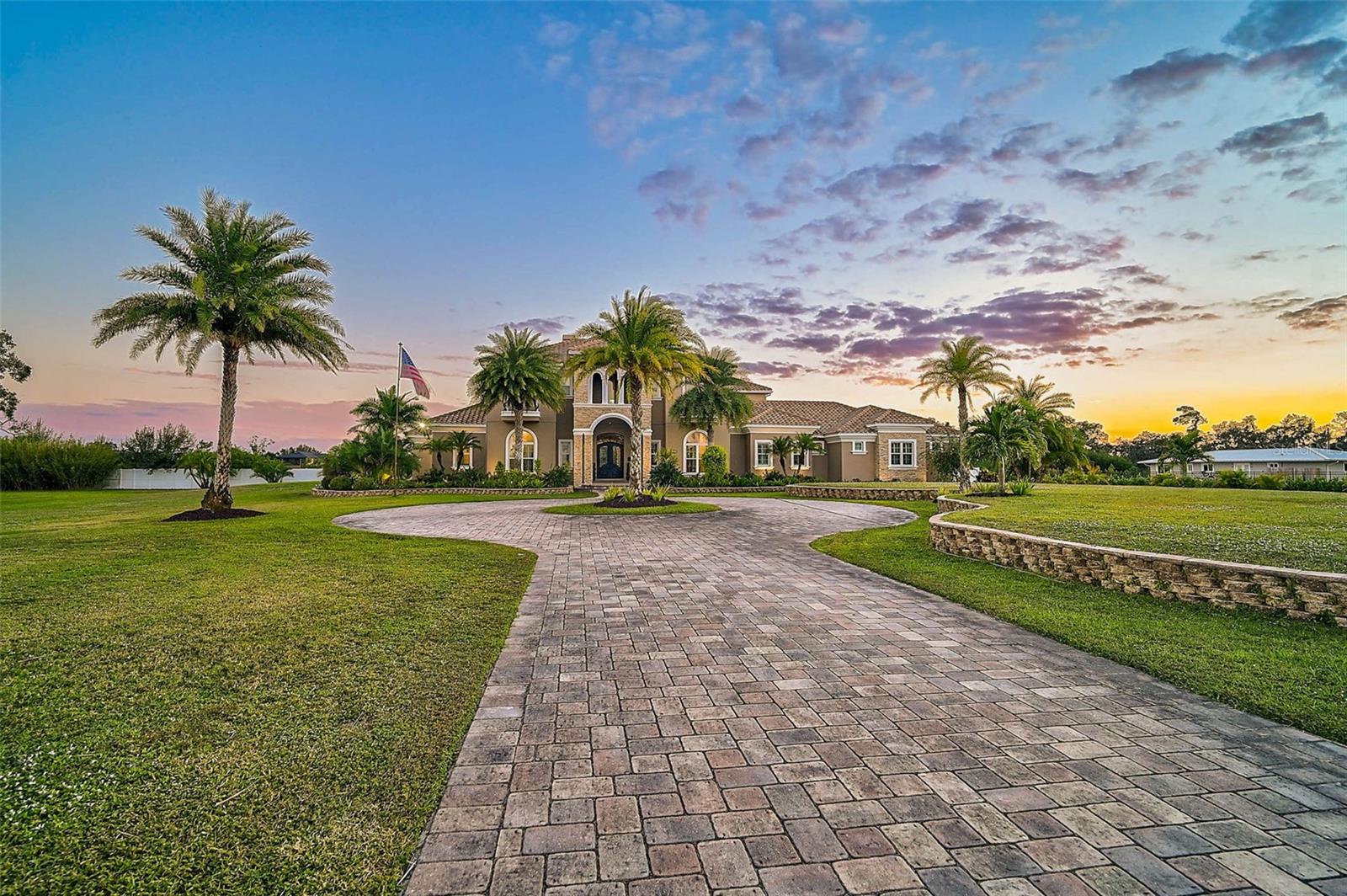 6722 Hawkins Road, Sarasota, FL