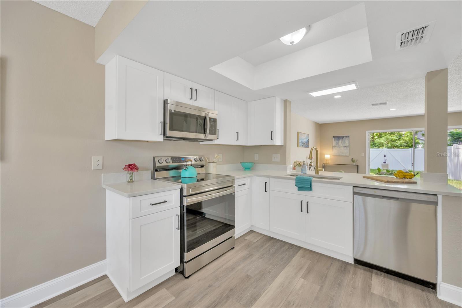 3304 Laurel View Drive