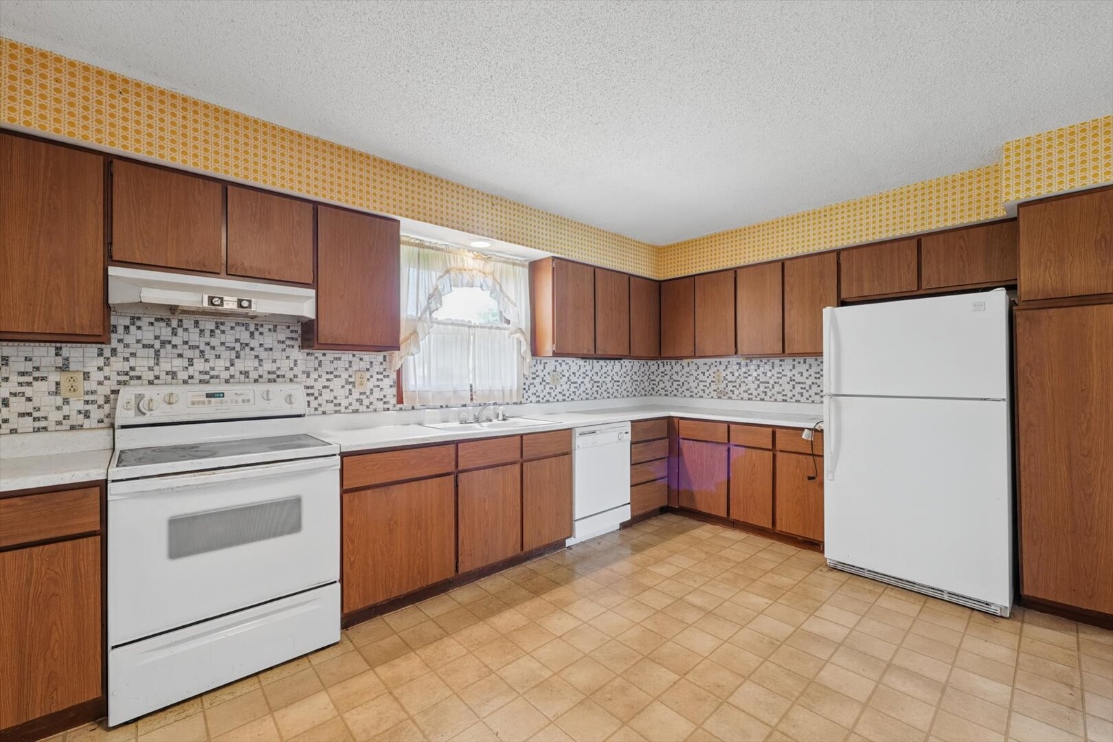 2306 Belmore Drive