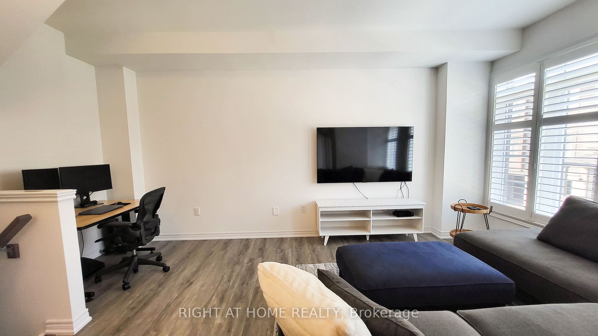 575 Woodward Ave 51