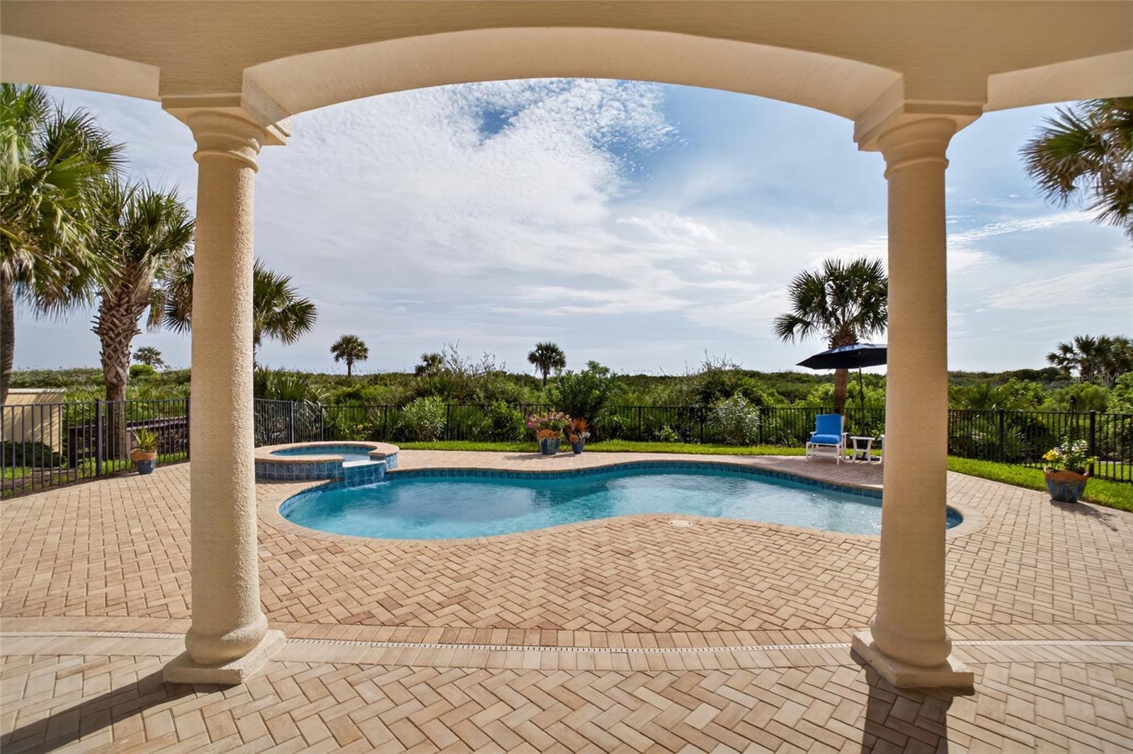 6 Ocean Ridge Boulevard N