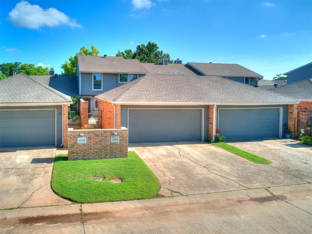 This lovely 3 bed/2.5 bath home welcomes you with its spacious living room and cozy fireplace, open dining space as well
as a powder room all located downstairs. There are granite countertops in the kitchen and a spacious laundry room.
Brand new carpeting upstairs and all three bedrooms. Enjoy the clubhouse, tennis courts, pool, and trails! Come see
everything this home has to offer and enjoy easy living knowing HOA takes care of the lawn, too! *Buyer to verify all
information.