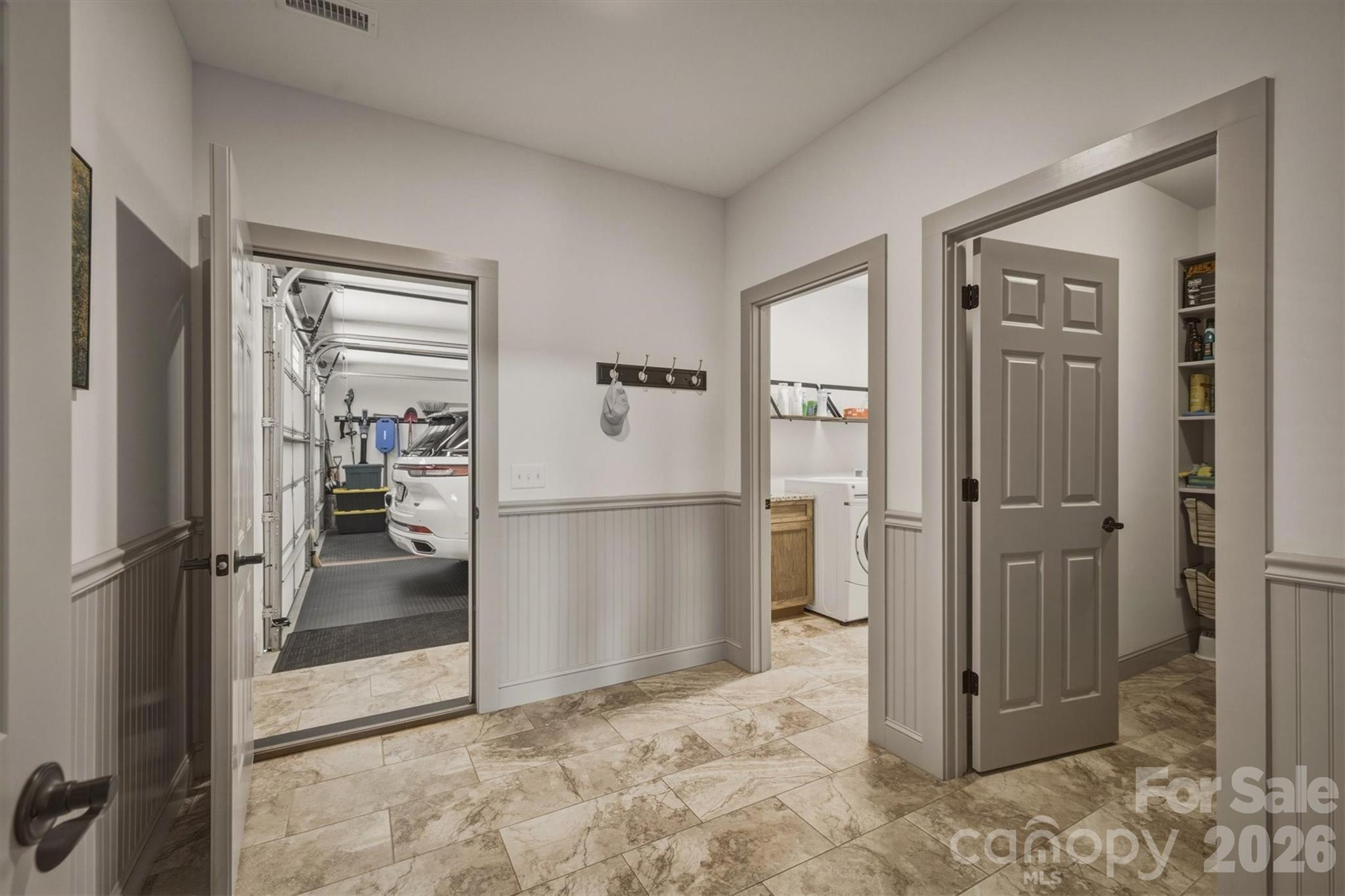 5515 Cedar Cove Way