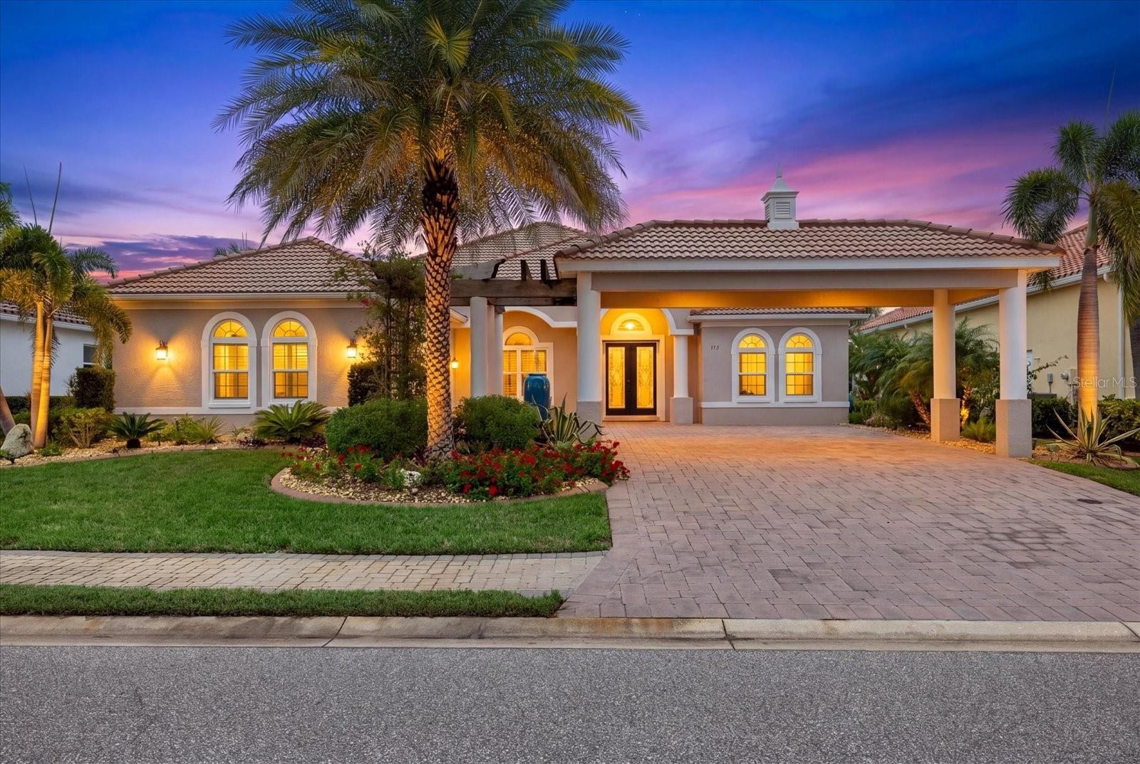 575 Fore Drive, Bradenton, FL