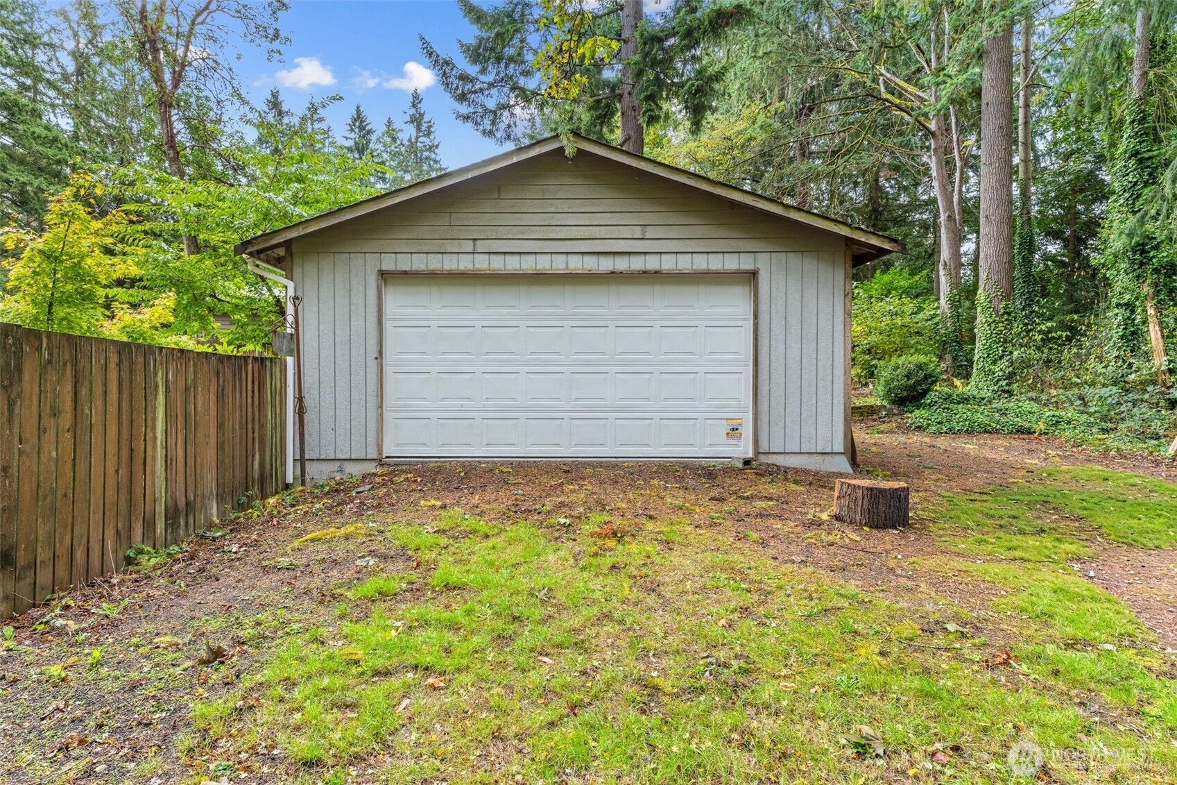 17025 32nd Avenue NE