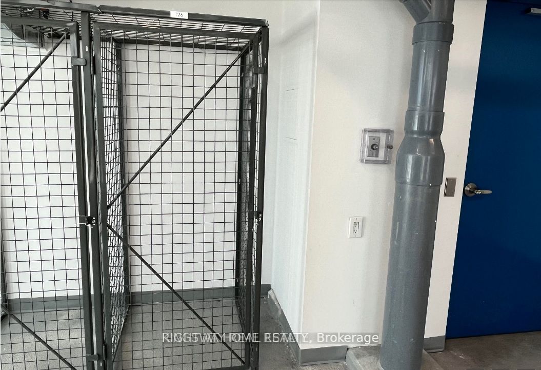 212 King William St 1303