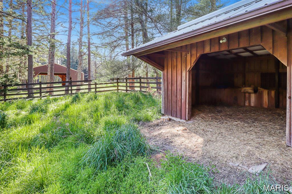 S-K Ranch 858 Wayne Rm