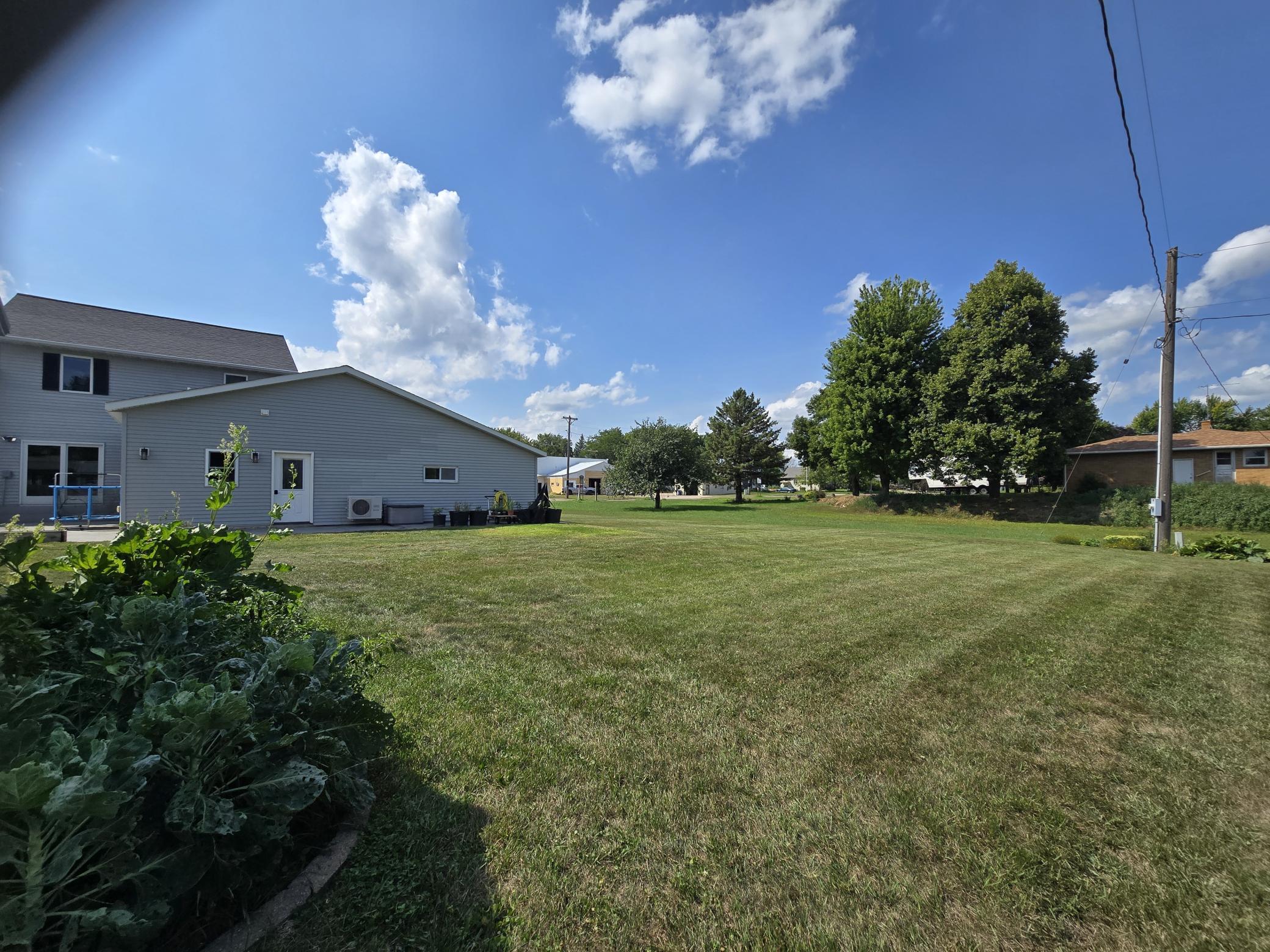 102 County Road 16 S