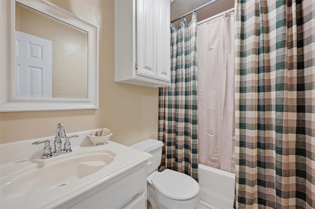 2227 County Road 2909