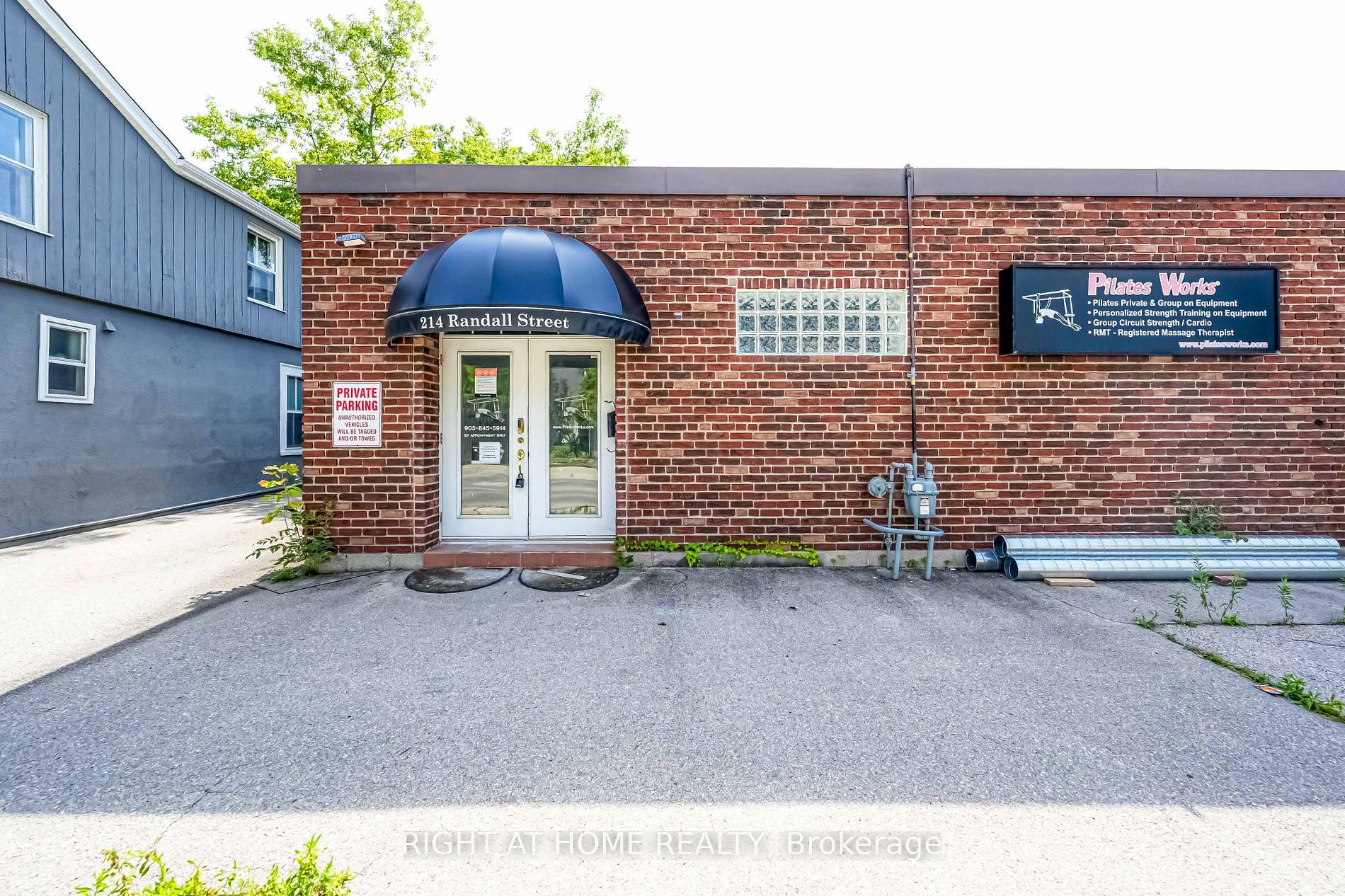 214 Randall St