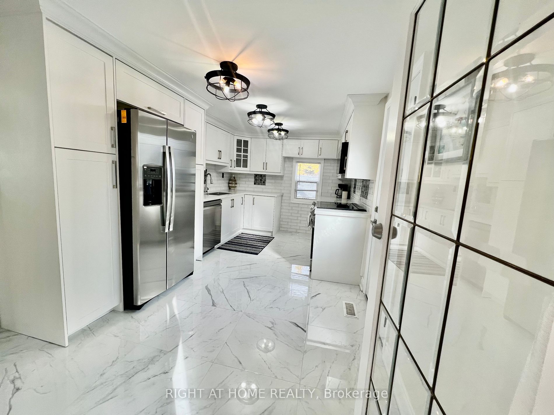 120 Eastchester Ave Room D