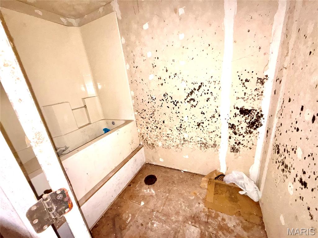 5102 Hillsboro Hematite Road