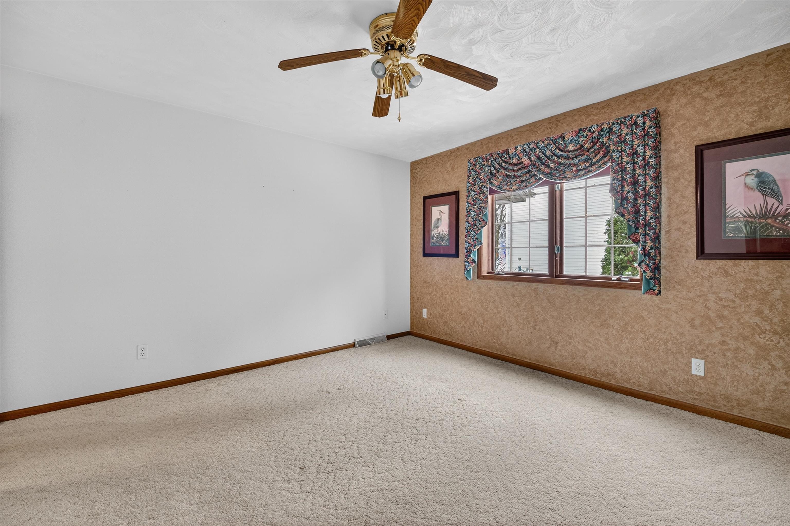 885 Driftwood Drive