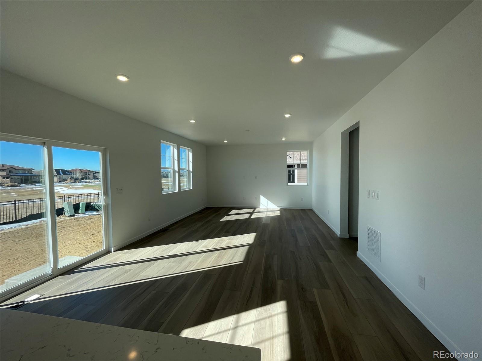 16592 E 109th Avenue