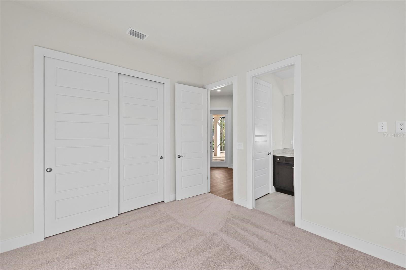 11323 Rivers Bluff Circle