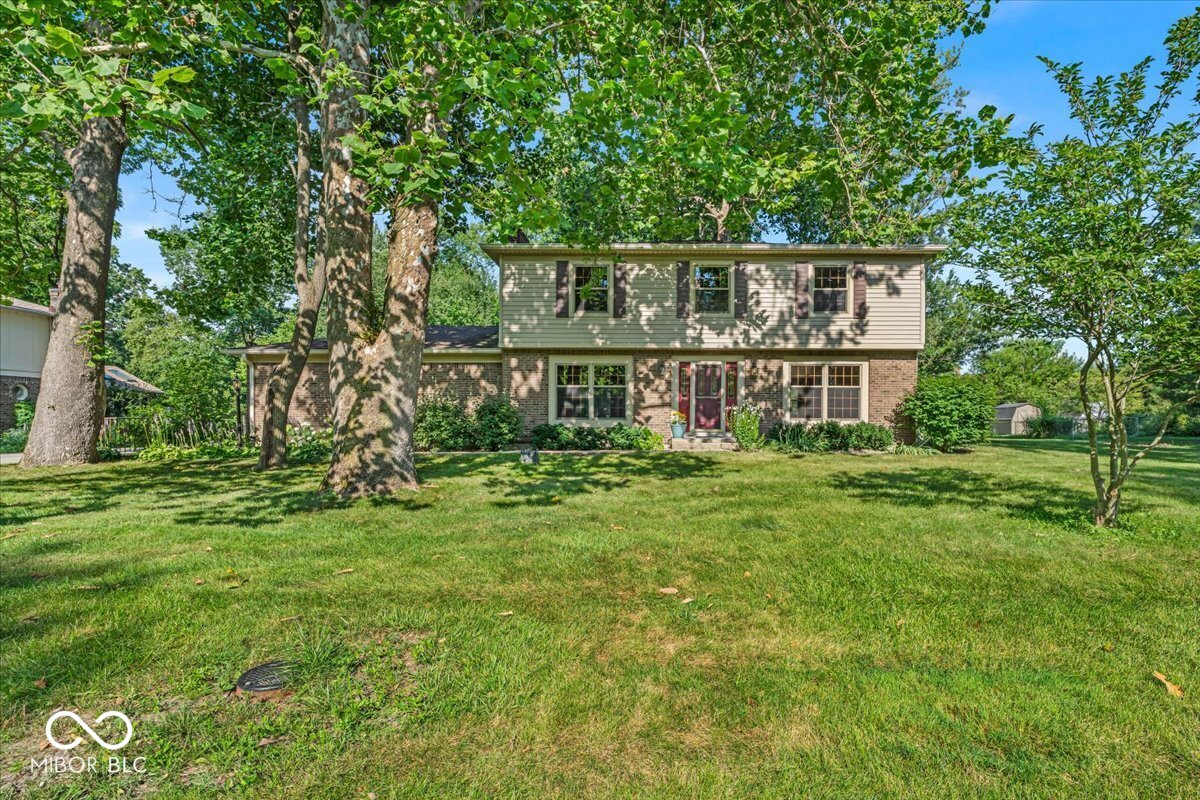 Nestled at 635 White Oak CT, Zionsville, IN, this single-family residence in Boone County awaits your personal touch to transform it into a haven of comfort and style.  The residence offers an ample 2658 square feet of living area, providing generous space for relaxation and entertainment. Imagine the possibilities within these walls, where each room can be designed to reflect your unique taste and lifestyle. There are four bedrooms, each offering a private retreat for rest and rejuvenation. Two full bathrooms and one half bathroom provide convenience and comfort for both residents and guests. There is ample space to store your RV.  The expansive 24742 square feet lot area promises outdoor enjoyment and potential for landscaping dreams to take root and flourish. Built in 1971, this two-story home is ready to embrace a new chapter with you. There is ample space to store your RV