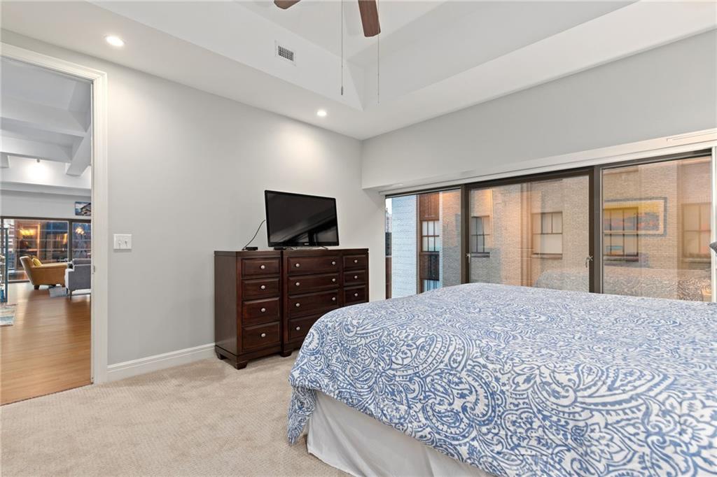 1101 Walnut Street 601