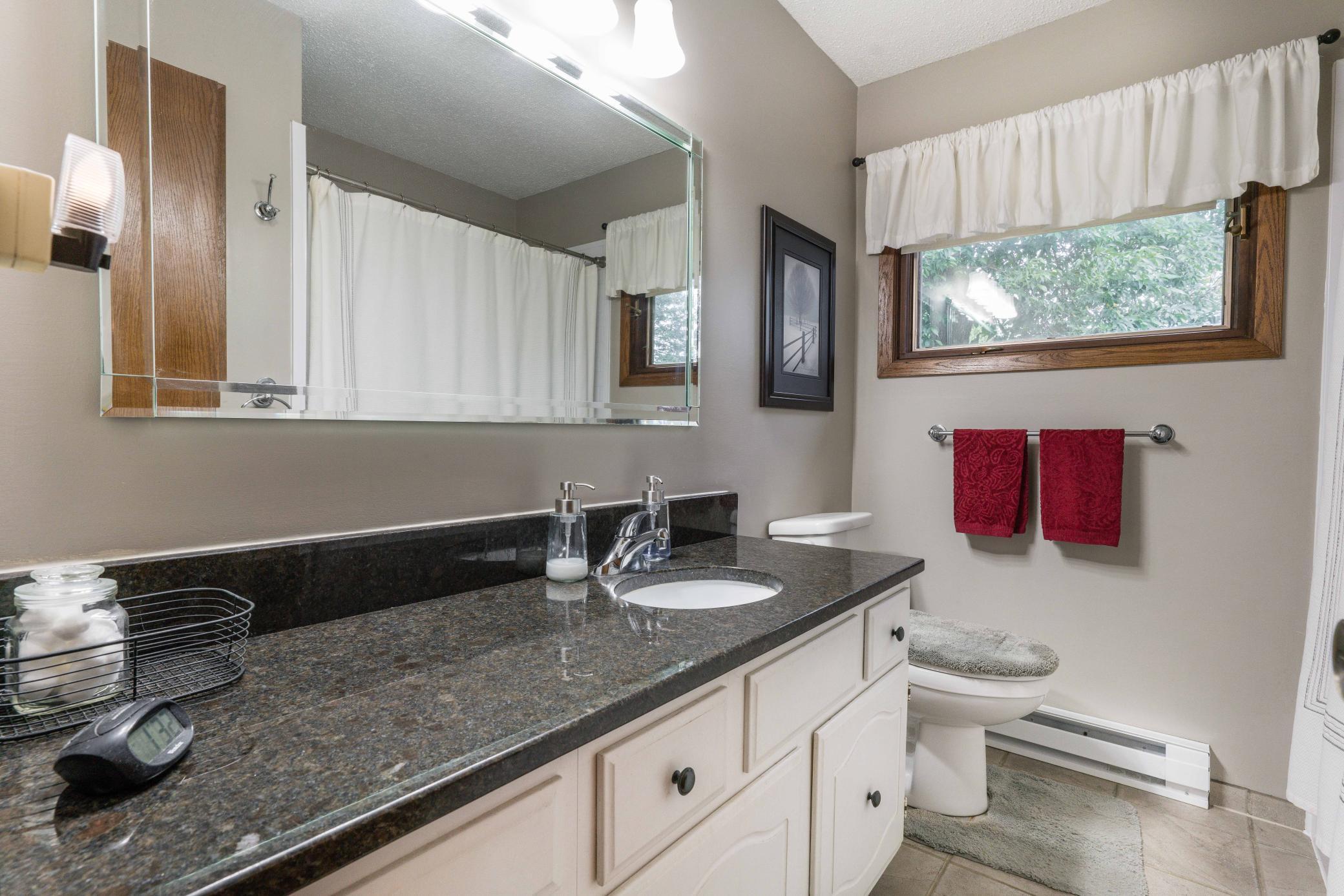 23490 Cottonwood Lane