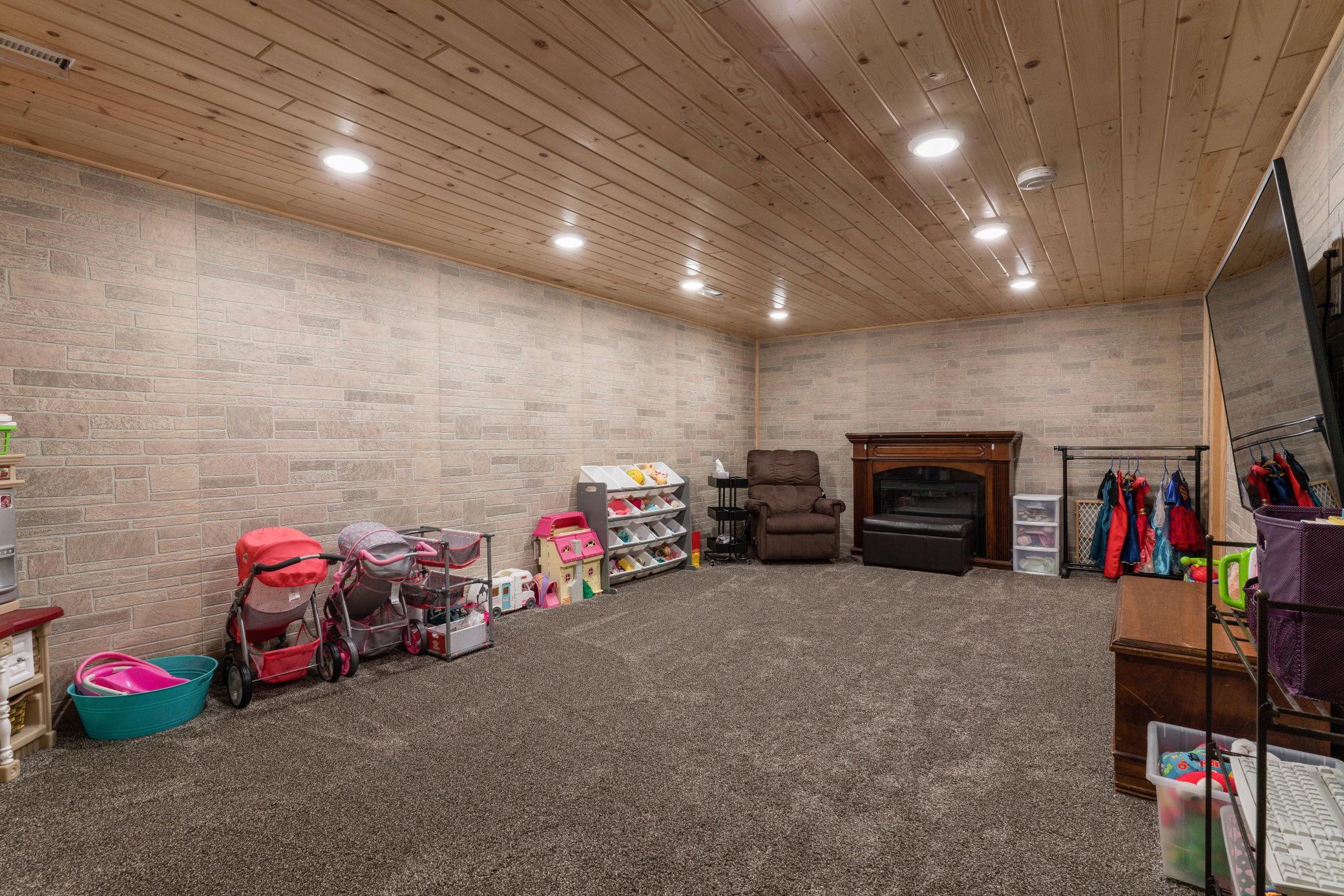 23397 County Highway 1