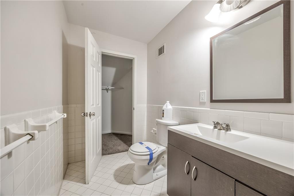 4304 W 83rd Street